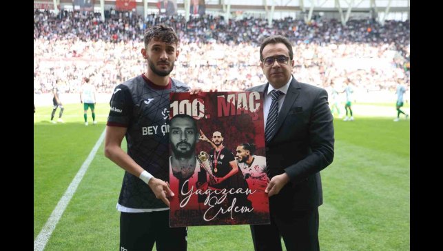 Yağızcan, Elazığspor'da 100. maçına çıktı