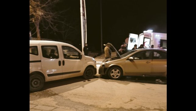 Akçadağ'da trafik kazası: 4 yaralı