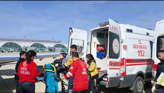 Tatvan'da tedavi gören hasta, uçak ambulansla Ankara'ya sevk edildi