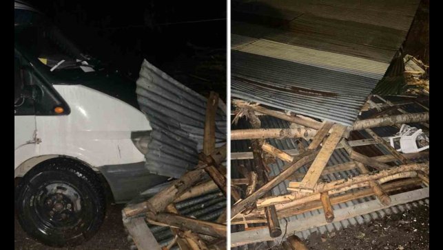 Hakkari ve ilçelerinde okullar bir gün tatil edildi