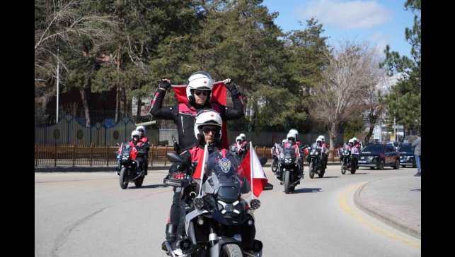 Erzurum'da Türk Polis Teşkilatının 180. yıl dönümü coşkusu