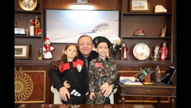 Emniyet Müdürü Saka'dan Vali Polat'a ziyaret