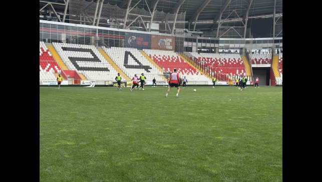 24Erzincanspor'dan taraftara davet; "Kırılan kalpleri futbolla onaracağız"