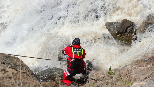 Hakkari'de kayıp kadını arama çalışmaları sürüyor