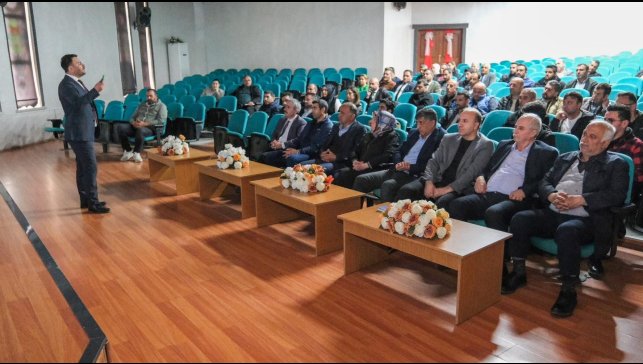 Belediye personeline eğitim