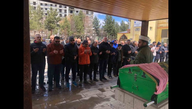 Güven Uşun'un anne acısı