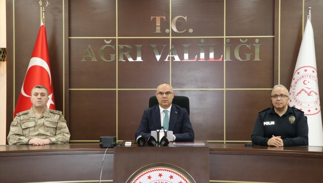 Ağrı'da, mart ayında 1477 düzensiz göçmenin ülkeye girişi engellendi