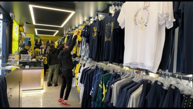 Fenerium Tırı Yüksekova'da ilgiyle karşılandı