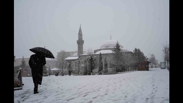 Meteorolojiden kuvvetli yağış uyarısı