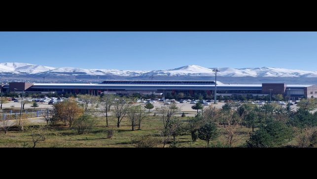 Erzurum Havalimanı'nda Mart ayında 89 bin 729 yolcuya hizmet verildi