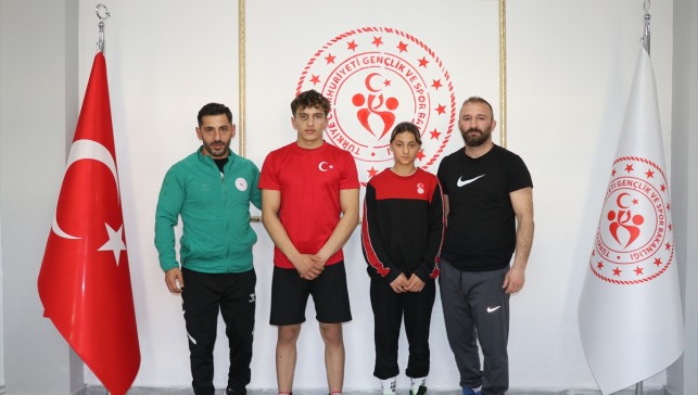 Ağrılı Hamza Yerlikaya, ismini taşıdığı "Asrın Güreşçisi"ni örnek alıyor