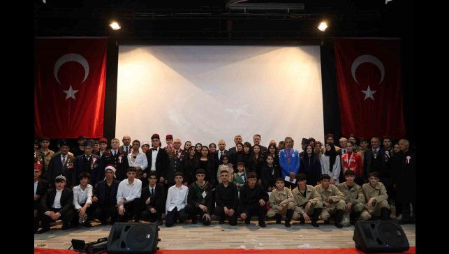 Ağrı'da bağımsızlığın 107 yıllık gururu