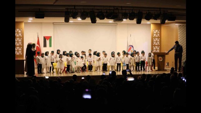 Genç'te miniklerin Kur'an sevinci