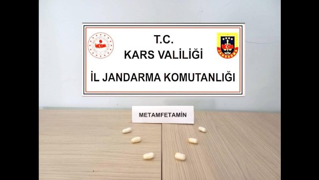 Kars'ta jandarmadan uyuşturucu operasyonu