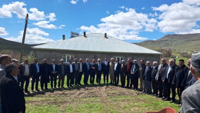 Bulanık'ta husumetli aileler barıştırıldı