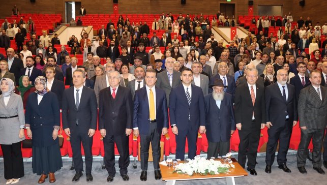 Erzincan'da Alevi dedesi Ahmet Uğurlu için "Vefa Etkinliği" düzenlendi