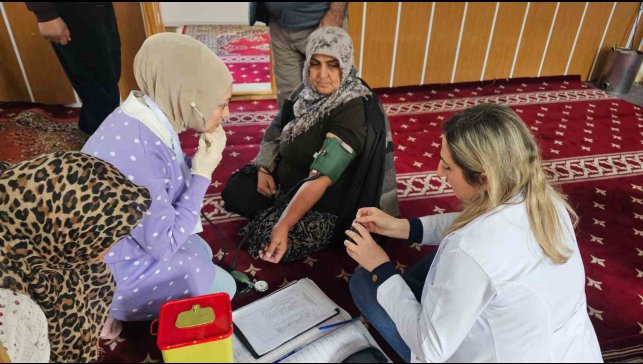 Sağlık ekiplerinden bulaşıcı hastalıklardan korunma eğitimi