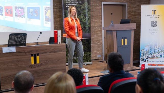 Solmaz Yönetim Kurulu Direktörü Barlın, üniversite öğrencileriyle buluştu