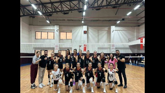 Van'ın ev sahipliğinde genç voleybolcular parkeye çıkıyor