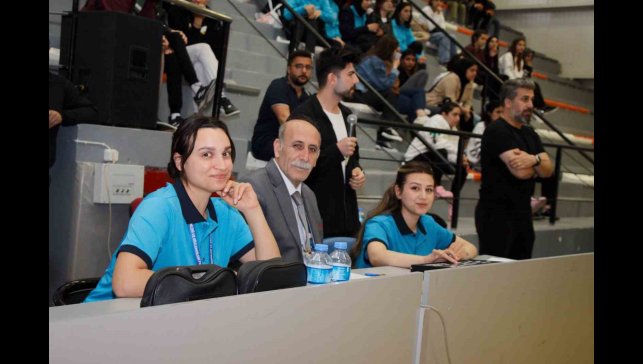 Erciş'te Yurtlig Kız Voleybol Turnuvası tamamlandı