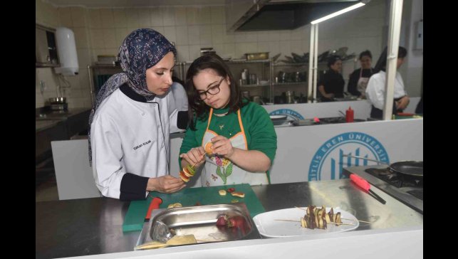 Özel öğrencilere 23 Nisan'a özel etkinlik