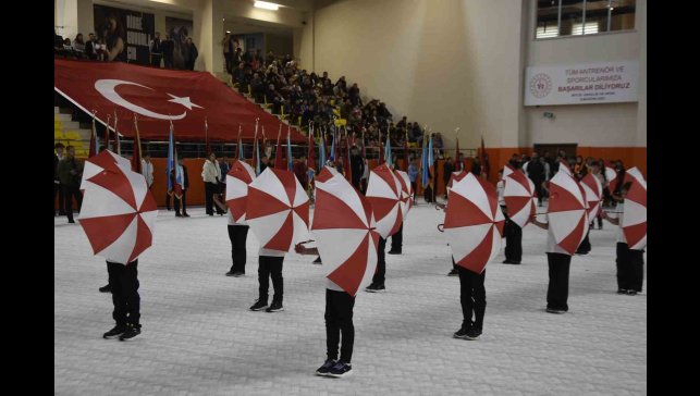 Bitlis'te 23 Nisan coşkusu