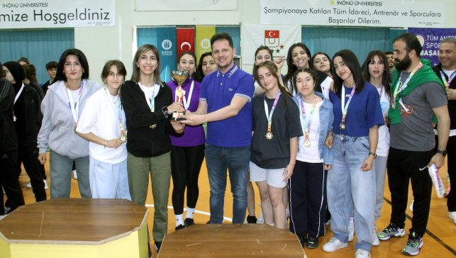 Malatya'da Üniversiteler Arası Bölgesel Lig Futsal müsabakaları yapıldı