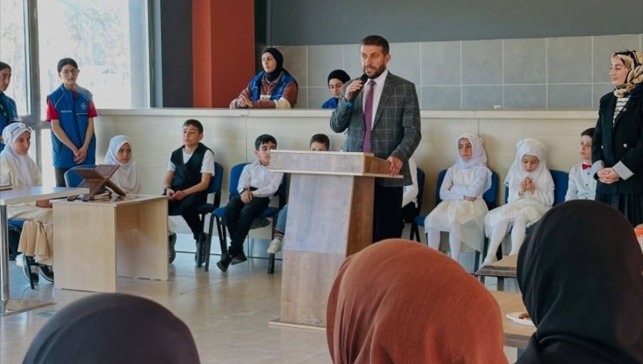 Patnos'ta Kur'an-ı Kerim'i okumaya başlayan öğrenciler için program düzenlendi