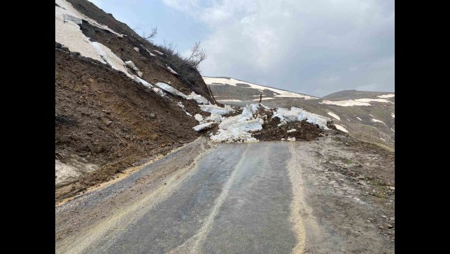 Muş'ta heyelan meydana geldi