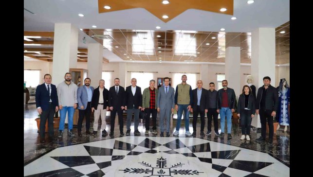 Prof. Dr. Emiroğlu, ''Türkiye yetişmiş insanını en kolay israf eden ülke''