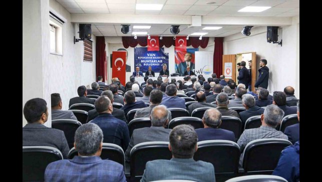 Van Büyükşehir Belediyesinden mahalle muhtarları toplantısı