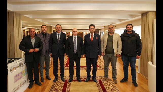 Süt toplayıcıları tek çatı altında toplanacak