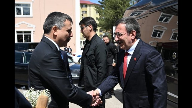 Cumhurbaşkanı Yardımcısı Cevdet Yılmaz Erzurum'da