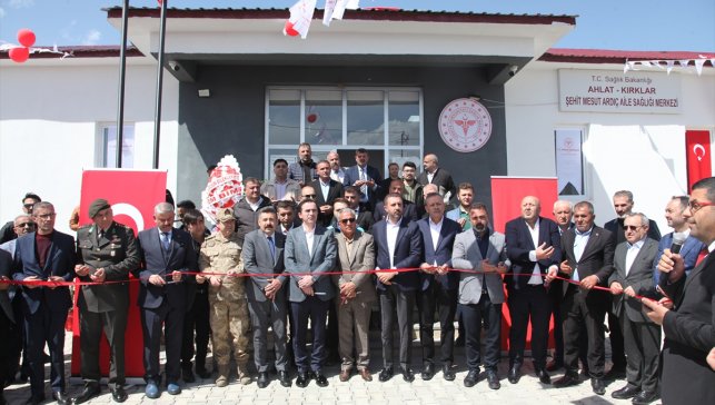 Bitlis'te şehidin adının verildiği aile sağlığı merkezi törenle hizmete açıldı