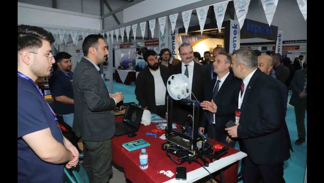 Cumhurbaşkanı Yardımcısı Yılmaz'dan Atatürk Üniversitesi vurgusu