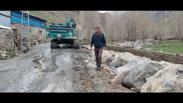 Köylülerin imdadına DSİ ve belediye yetişti