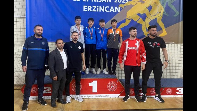Erzincan U15 Türkiye Güreş Grup Müsabakalarına ev sahipliği yaptı