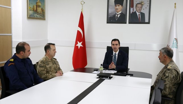 Bitlis'te asayiş ve güvenlik bilgilendirme toplantısı yapıldı