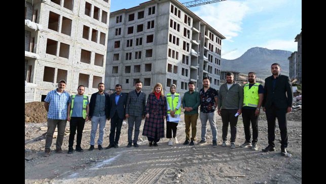 Milletvekili Ölmeztoprak, TOKİ konutlarını inceledi