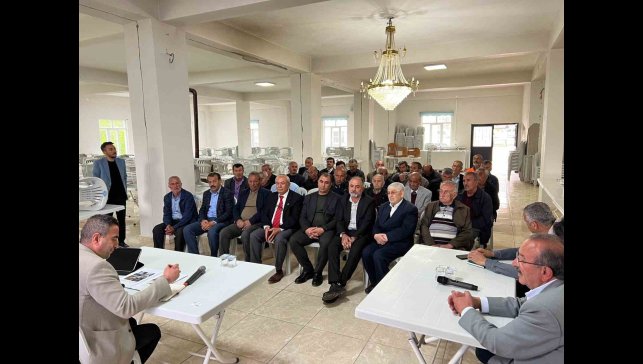 Akçadağ'da Başkan Ulutaş'ın vatandaşla buluşmaları devam ediyor