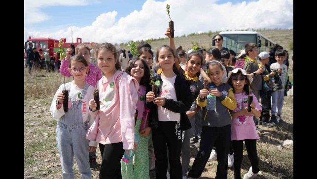 Erzincan'da fidan dikme şenliği düzenlendi