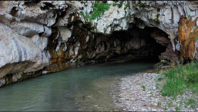 Diyadin'de Kudret Köprüsü manzarasıyla hayran bırakıyor