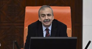 Ağrı’dan Sırrı Süreyya Önder İçin Taziye Mesajları