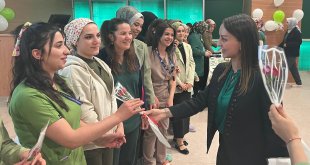 Ağrı Eğitim ve Araştırma Hastanesi’nde Ebeler Günü Kutlandı