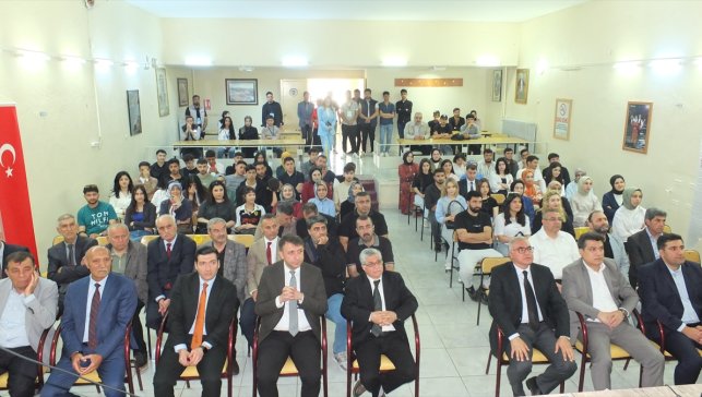 Keban Meslek Yüksekokulunda Kariyer Günü etkinliği sürüyor