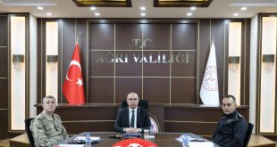 Vali Mustafa Koç, Asayiş ve Güvenlik Toplantısına Katıldı