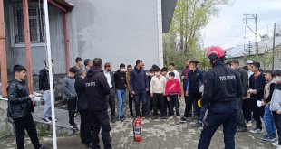Tutak'ta Kur'an Kursunda Yangın Tatbikatı