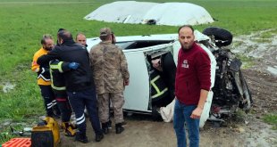 Ağrı’da otomobil takla attı: 2 yaralı