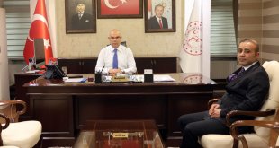 Vali Mustafa Koç, Ağrı KOSGEB İl Müdürü Habip Şen’i kabul etti