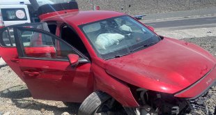 Ağrı-Hamur Karayolunda Trafik Kazası: 1 Yaralı